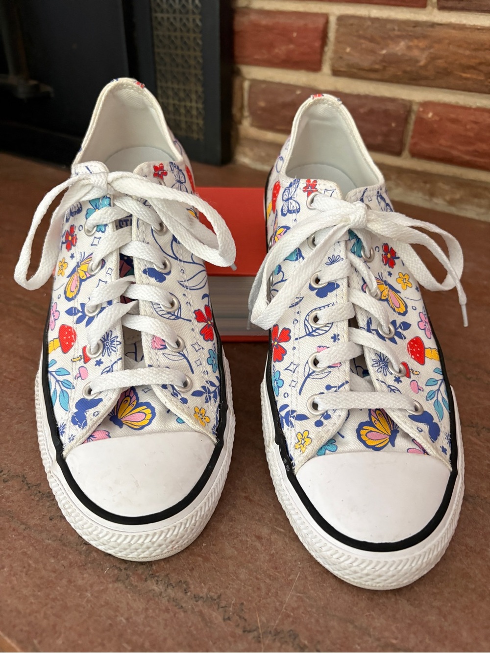 Converse Women White Floral Print Low Top Sneakers with Red, Blue Garden Accents - Picture 2 of 8